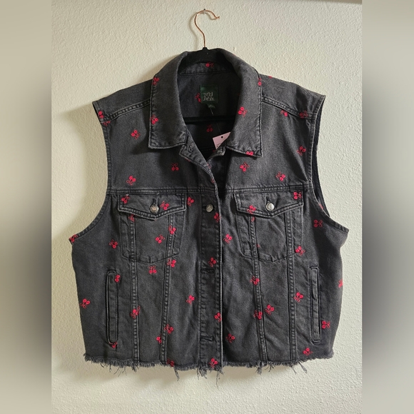 Cherry Embroidered Denim Vest - Picture 2 of 8